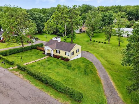 2600 Locust Ln Hampton PA 15101