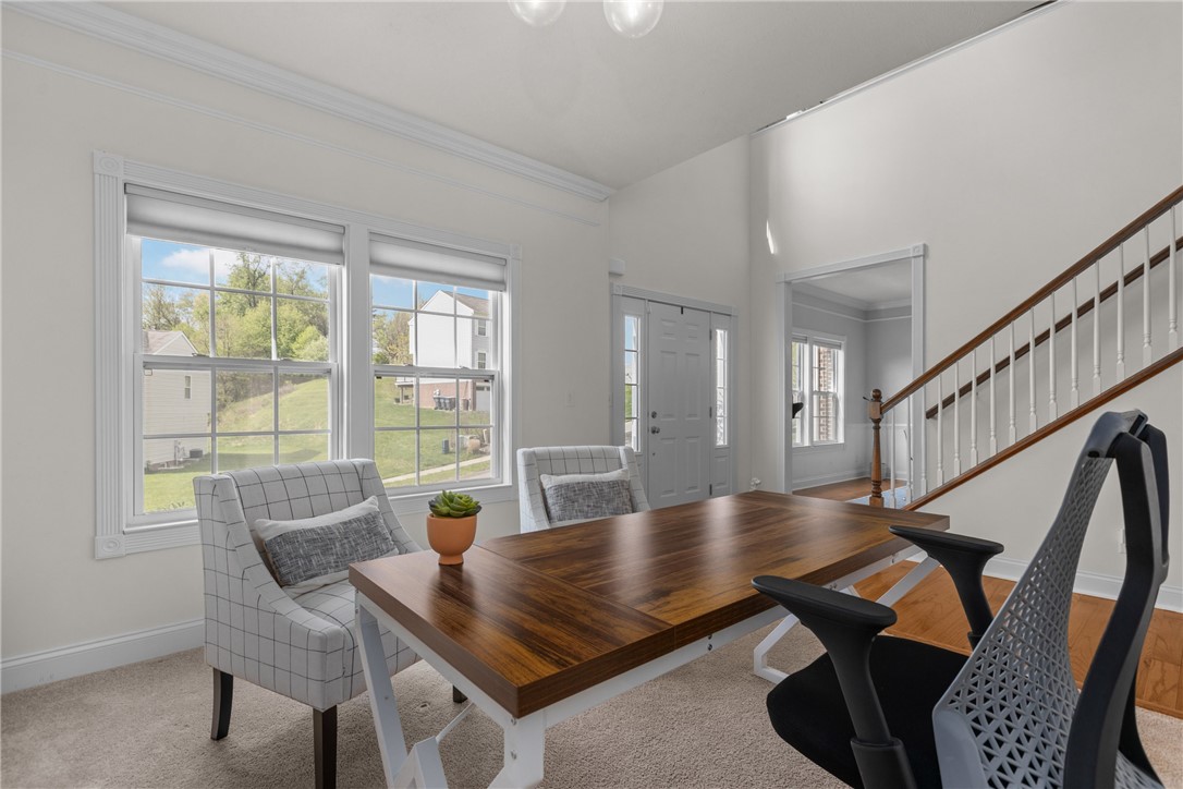 8062 Maureen Dr