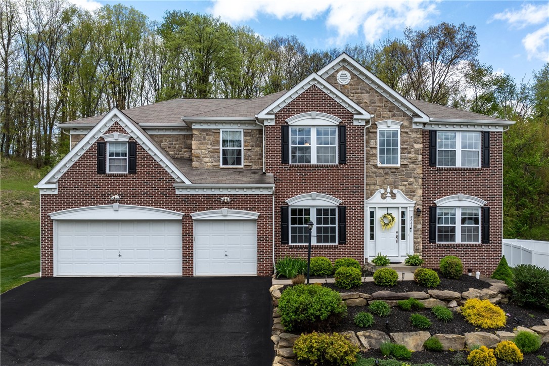 8062 Maureen Dr