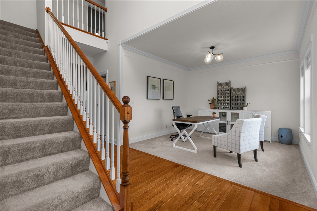 8062 Maureen Dr