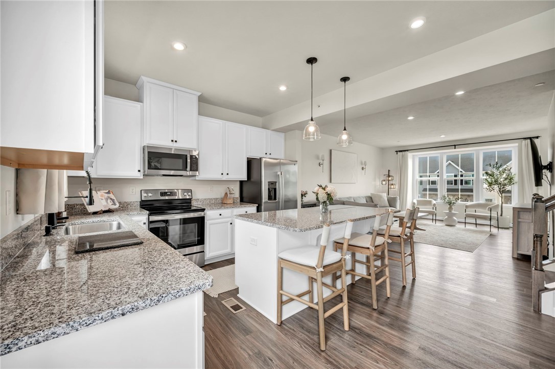 213 Cranesbill Dr