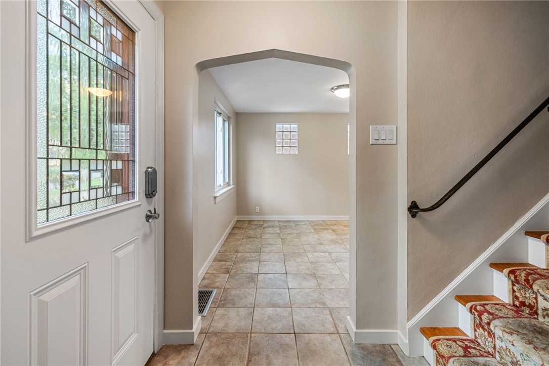 Crafton, Pennsylvania 15205, United States, 3 Bedrooms Bedrooms, ,2 BathroomsBathrooms,Residential,Active,174736