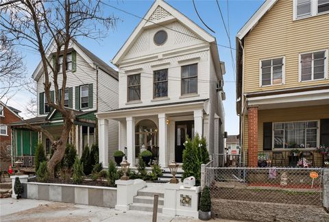 Photo of 32 Mayflower St, Pittsburgh, PA 15206 (MLS # 1746658)