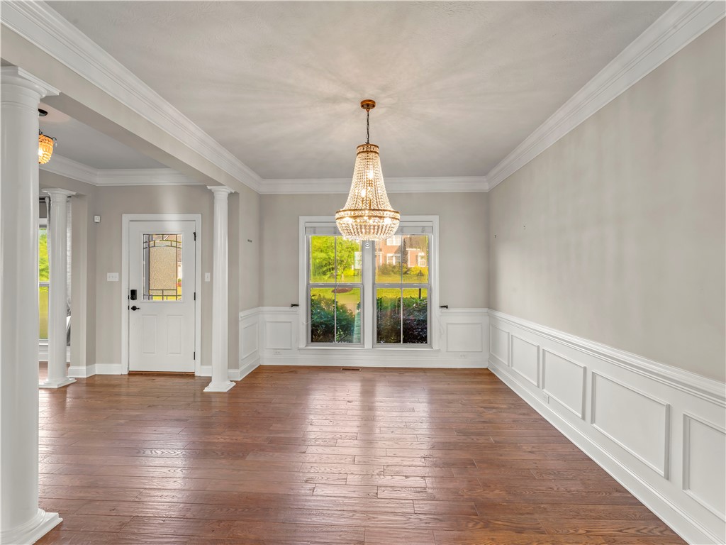 4402 Walnut Ridge Cir