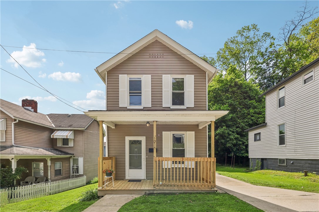 1017 Main Street St, Coraopolis, Pennsylvania image 1