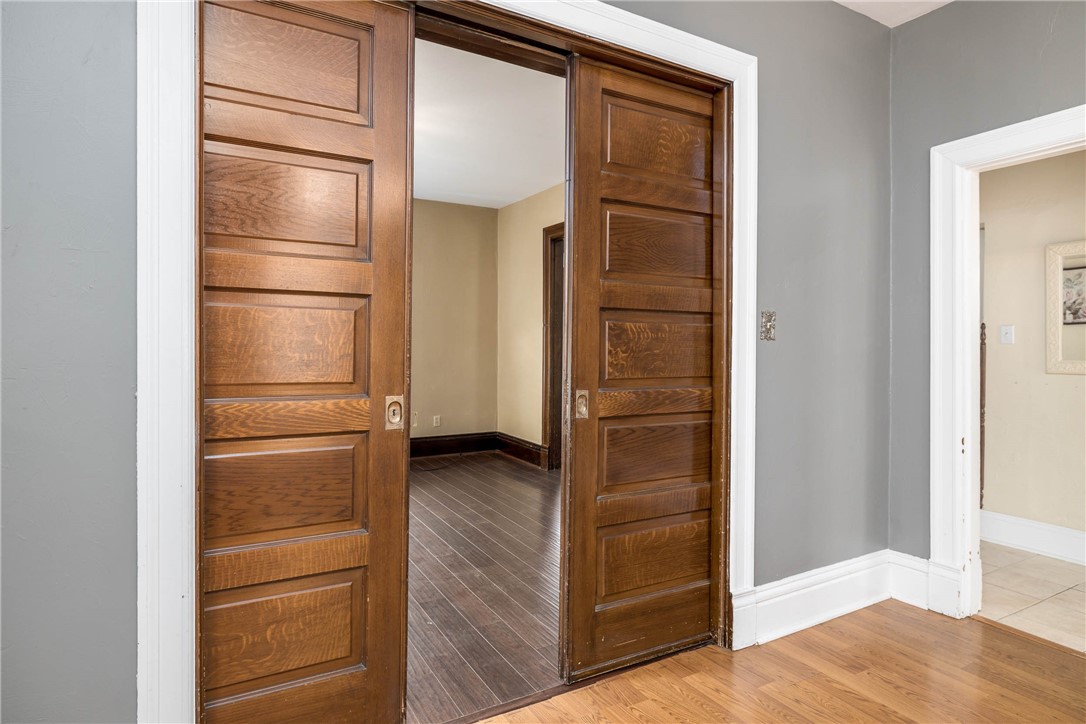 Houston, Pennsylvania 15342, United States, 4 Bedrooms Bedrooms, ,2 BathroomsBathrooms,Residential,Active,218307