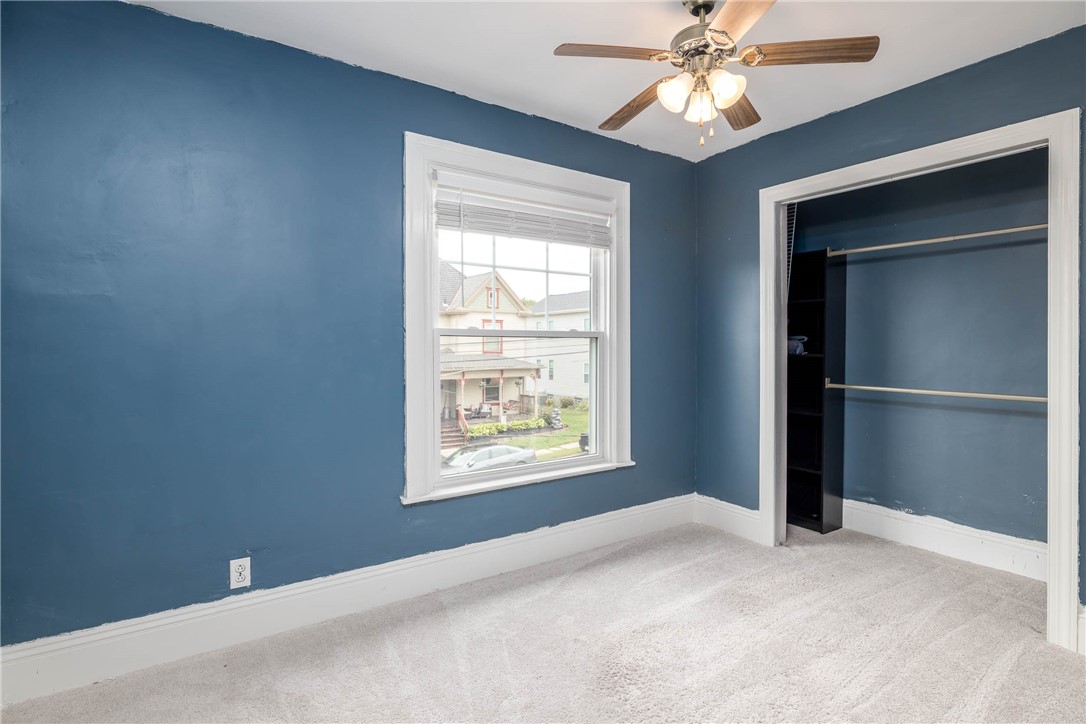 Houston, Pennsylvania 15342, United States, 4 Bedrooms Bedrooms, ,2 BathroomsBathrooms,Residential,Active,218307