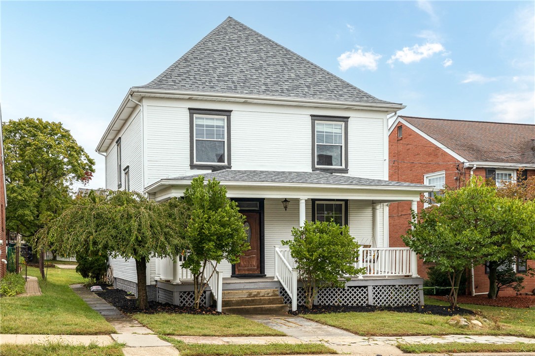 Houston, Pennsylvania 15342, United States, 4 Bedrooms Bedrooms, ,2 BathroomsBathrooms,Residential,Active,218307