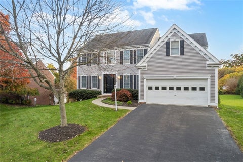 Photo for 328 Crimson Dr