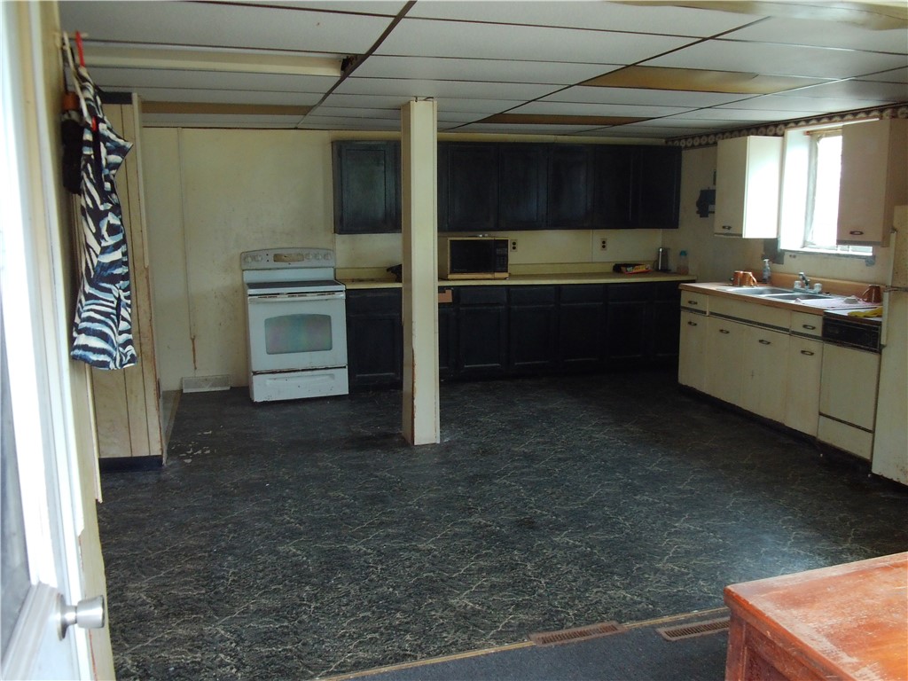 306 Coolspring Jumonville Rd