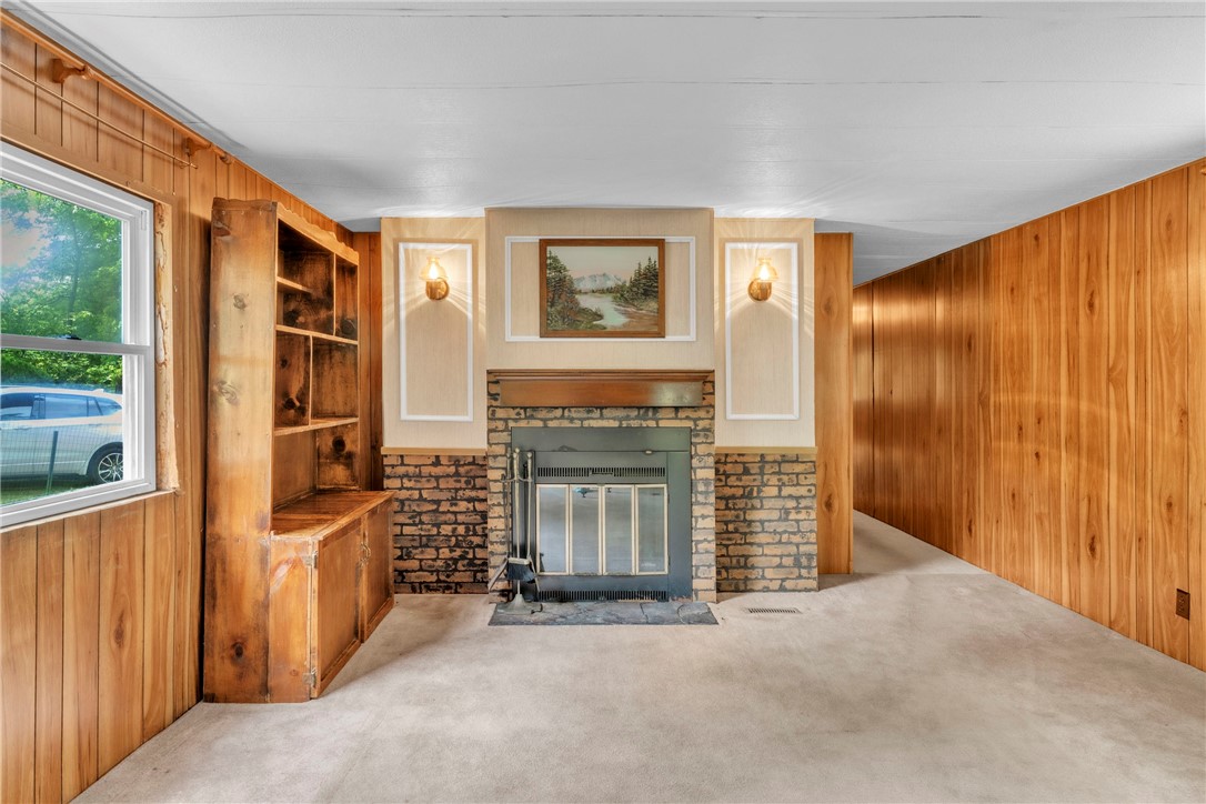 Connoquenessing Twp, Pennsylvania 16033, United States, 2 Bedrooms Bedrooms, ,1 BathroomBathrooms,Residential,Active,237482