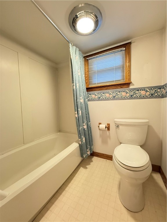 Greenville Boro - Mer, Pennsylvania 16125, United States, 4 Bedrooms Bedrooms, ,3 BathroomsBathrooms,Residential,Active,155054