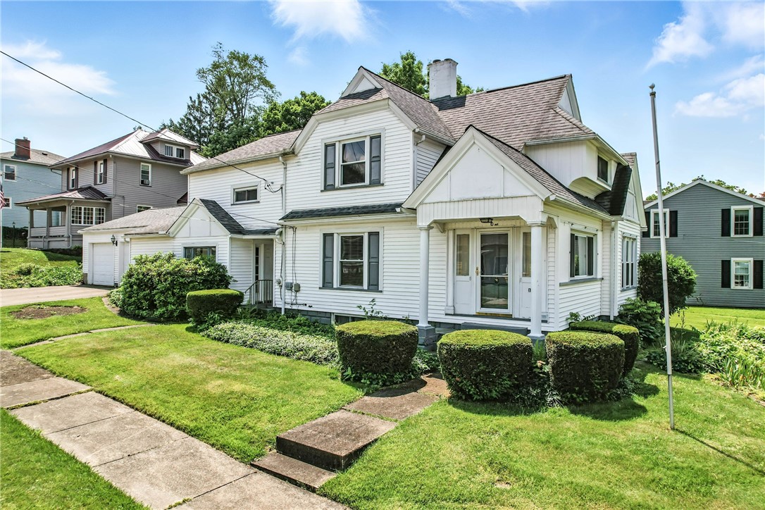 Greenville Boro - Mer, Pennsylvania 16125, United States, 4 Bedrooms Bedrooms, ,3 BathroomsBathrooms,Residential,Active,155054