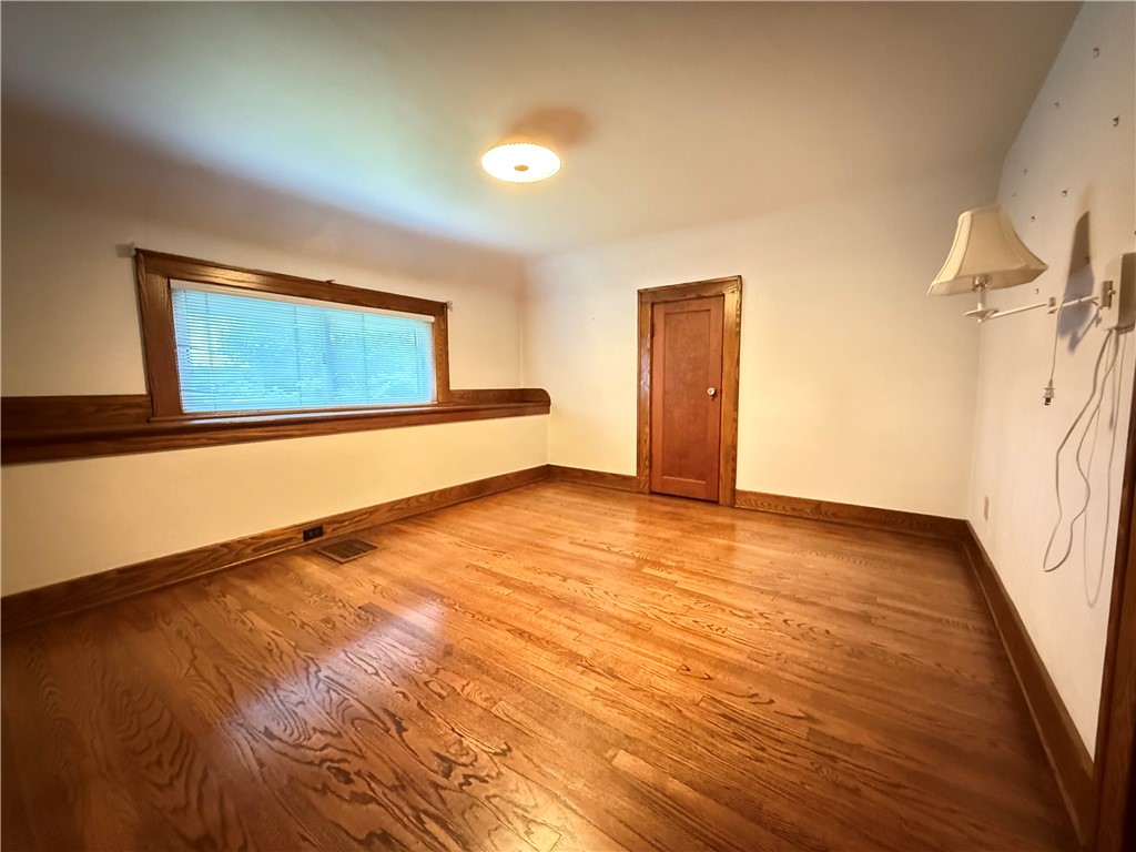 Greenville Boro - Mer, Pennsylvania 16125, United States, 4 Bedrooms Bedrooms, ,3 BathroomsBathrooms,Residential,Active,155054