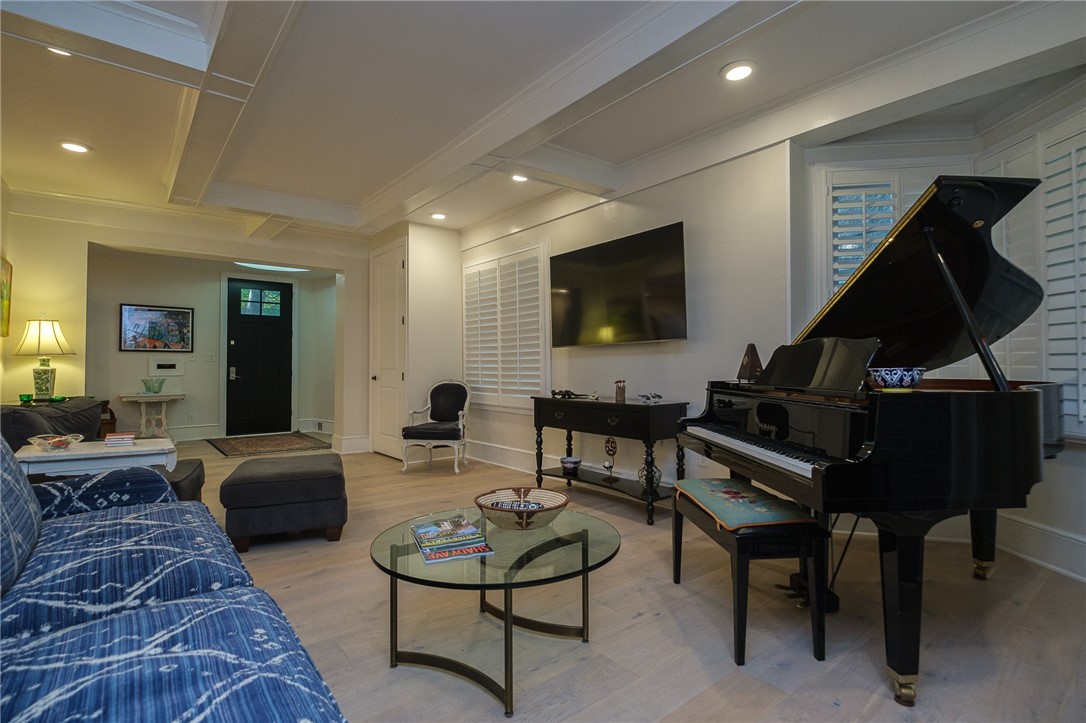 Squirrel Hill, Pennsylvania 15217, United States, 3 Bedrooms Bedrooms, ,3 BathroomsBathrooms,Residential,Active,36686