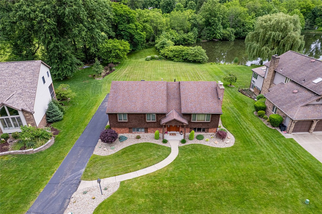 Hempfield Twp - Wml, Pennsylvania 15601, United States, 3 Bedrooms Bedrooms, ,3 BathroomsBathrooms,Residential,Contingent,152722