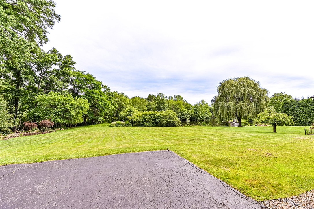 Hempfield Twp - Wml, Pennsylvania 15601, United States, 3 Bedrooms Bedrooms, ,3 BathroomsBathrooms,Residential,Contingent,152722