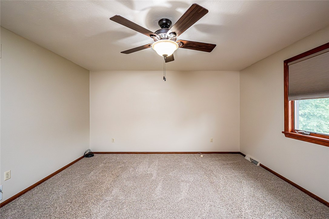 Hempfield Twp - Wml, Pennsylvania 15601, United States, 3 Bedrooms Bedrooms, ,3 BathroomsBathrooms,Residential,Contingent,152722