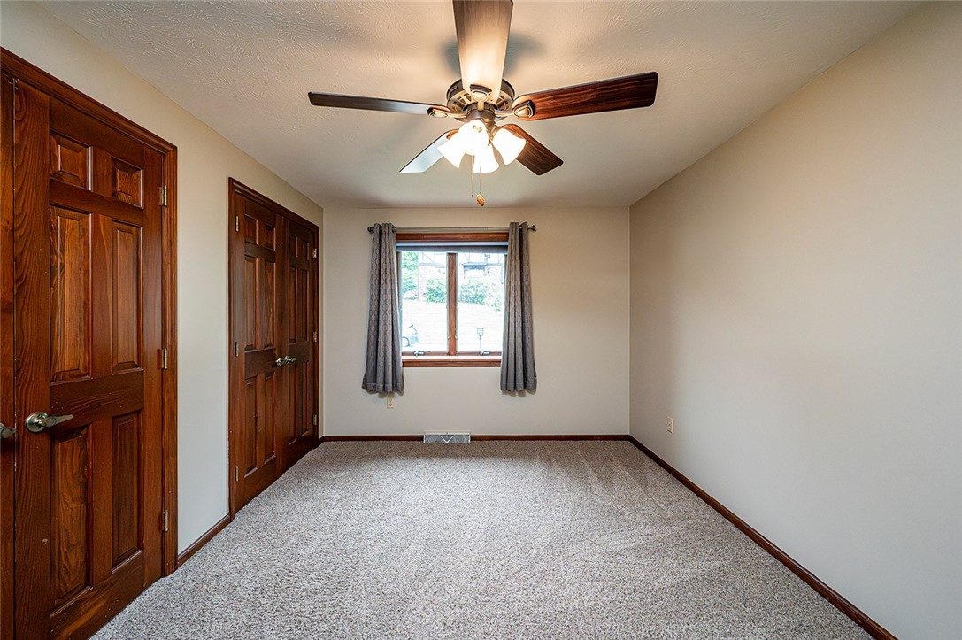 Hempfield Twp - Wml, Pennsylvania 15601, United States, 3 Bedrooms Bedrooms, ,3 BathroomsBathrooms,Residential,Contingent,152722