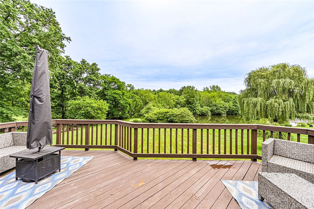 Hempfield Twp - Wml, Pennsylvania 15601, United States, 3 Bedrooms Bedrooms, ,3 BathroomsBathrooms,Residential,Contingent,152722