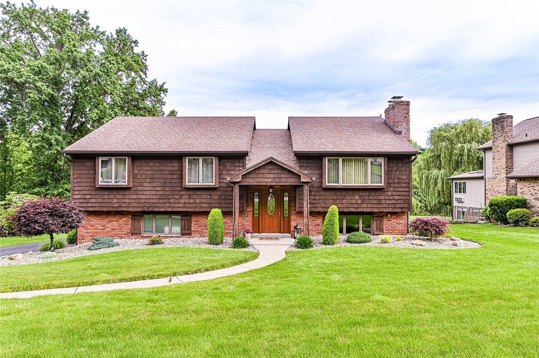 Hempfield Twp - Wml, Pennsylvania 15601, United States, 3 Bedrooms Bedrooms, ,3 BathroomsBathrooms,Residential,Contingent,152722