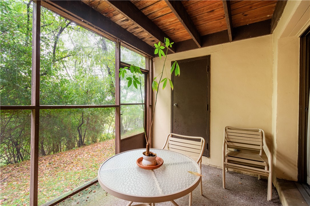 Pittsburgh, Pennsylvania 15220, United States, 1 Bedroom Bedrooms, ,1 BathroomBathrooms,Residential,Active,217891