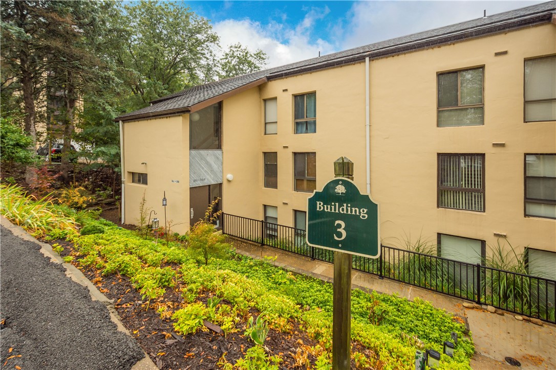 Pittsburgh, Pennsylvania 15220, United States, 1 Bedroom Bedrooms, ,1 BathroomBathrooms,Residential,Active,217891