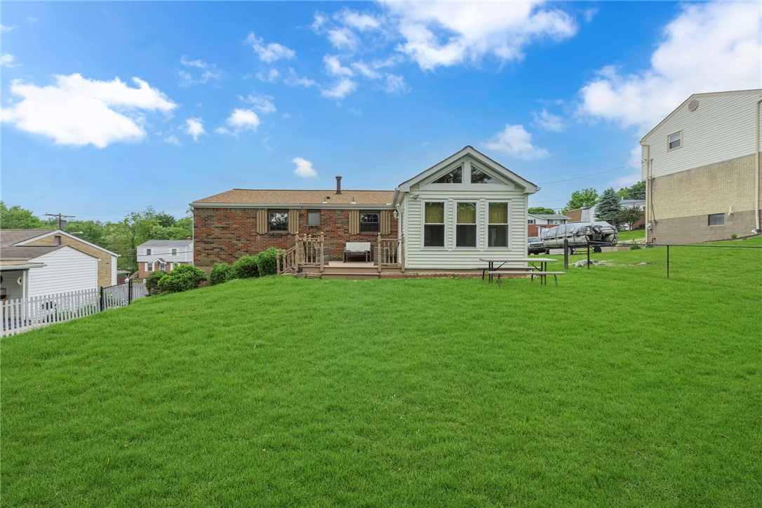 138 Convair Dr