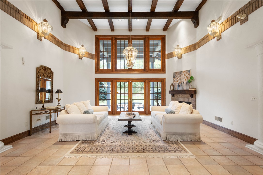 350 Cedar Dr