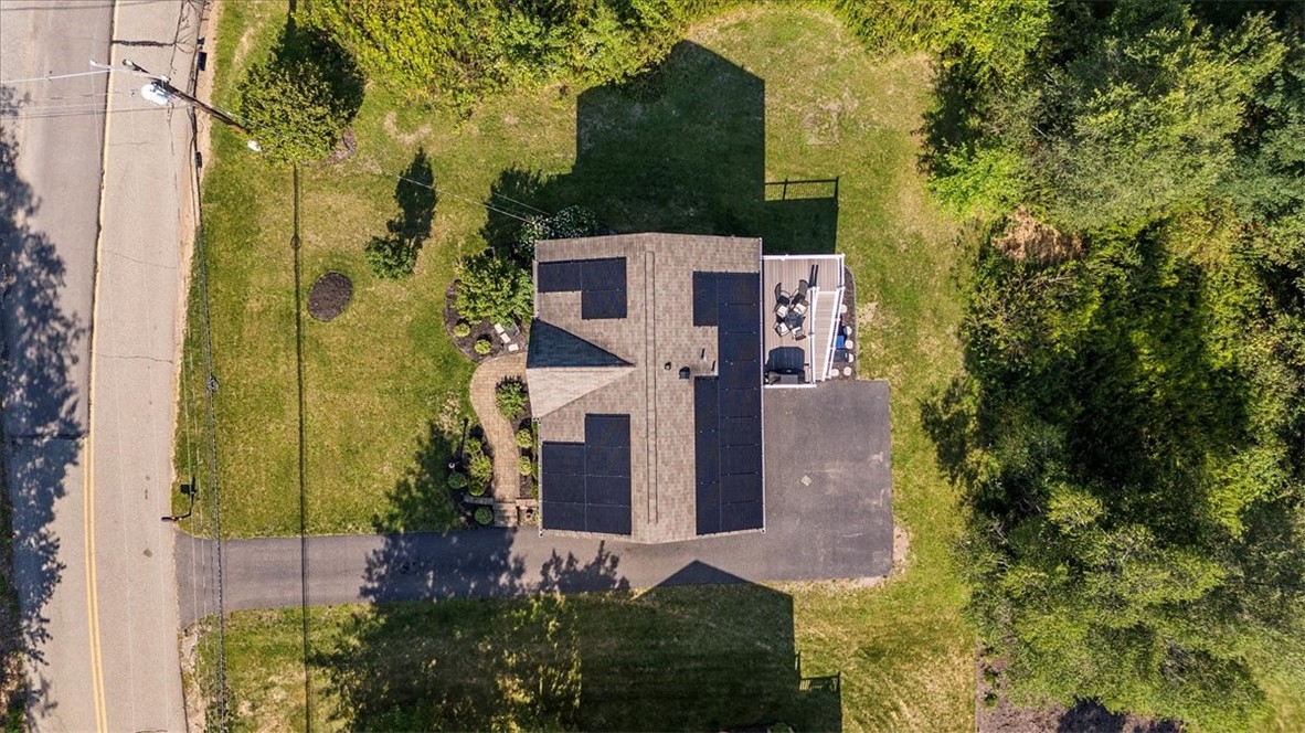 Moon/Crescent Twp, Pennsylvania 15108, United States, 4 Bedrooms Bedrooms, ,3 BathroomsBathrooms,Residential,Contingent,93651