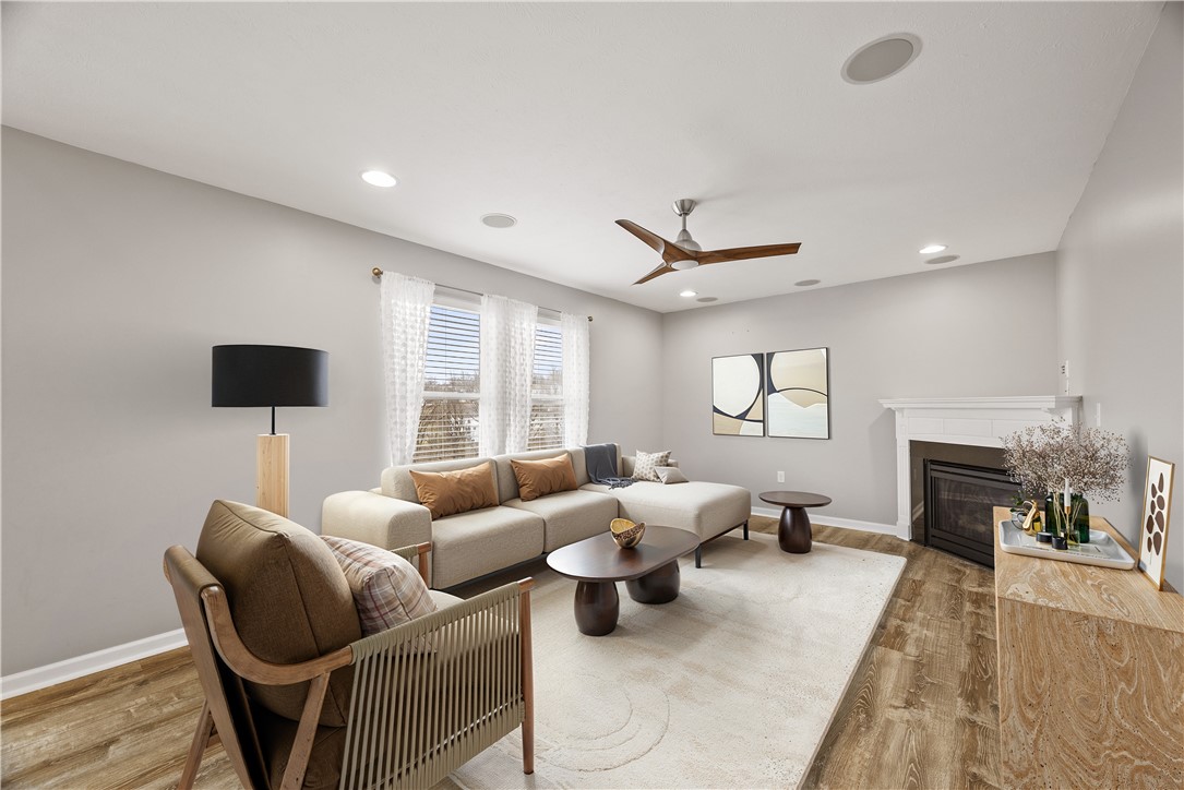 Moon/Crescent Twp, Pennsylvania 15108, United States, 4 Bedrooms Bedrooms, ,3 BathroomsBathrooms,Residential,Contingent,93651