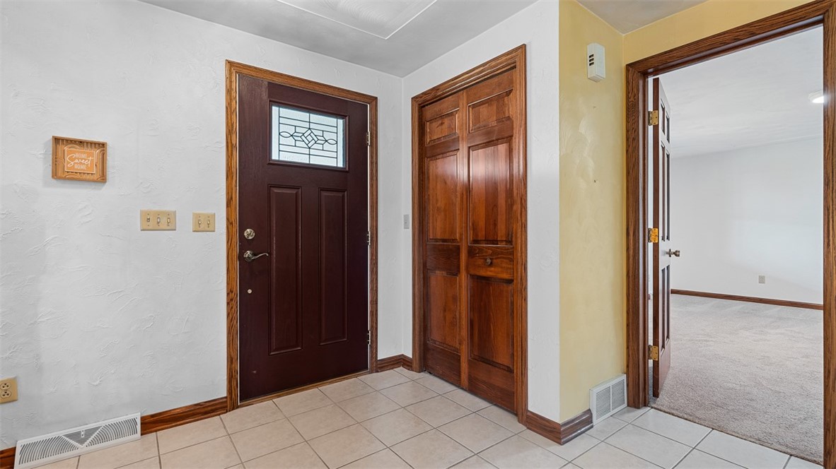 City Of But SE, Pennsylvania 16002, United States, 3 Bedrooms Bedrooms, ,3 BathroomsBathrooms,Residential,Active,157923