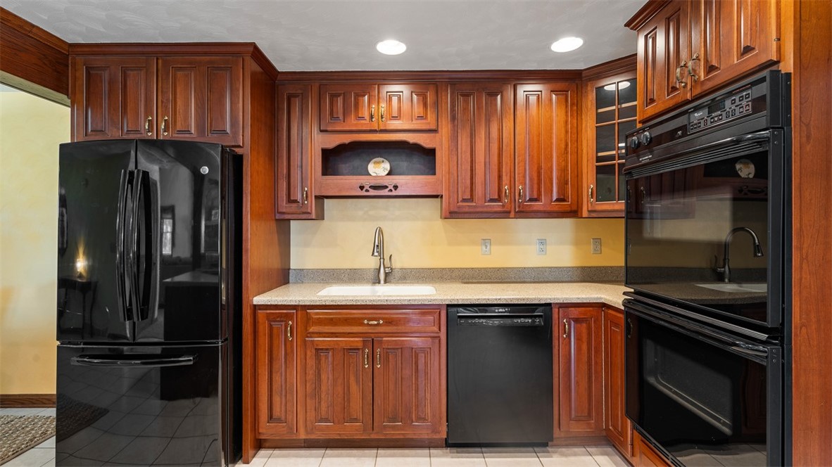 City Of But SE, Pennsylvania 16002, United States, 3 Bedrooms Bedrooms, ,3 BathroomsBathrooms,Residential,Active,157923