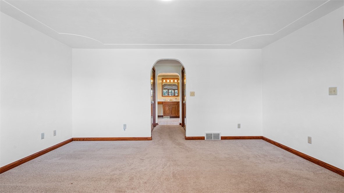 City Of But SE, Pennsylvania 16002, United States, 3 Bedrooms Bedrooms, ,3 BathroomsBathrooms,Residential,Active,157923