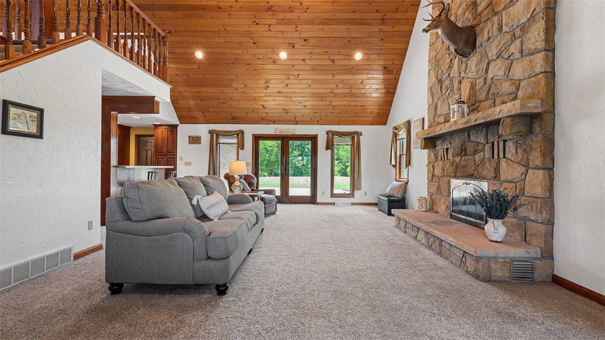 City Of But SE, Pennsylvania 16002, United States, 3 Bedrooms Bedrooms, ,3 BathroomsBathrooms,Residential,Active,157923