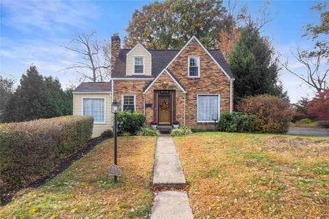 Photo for 5716 VALLEYVIEW DRIVE