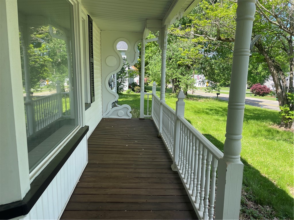 Linesville Boro, Pennsylvania 16424, United States, 4 Bedrooms Bedrooms, ,2 BathroomsBathrooms,Residential,Active,133230