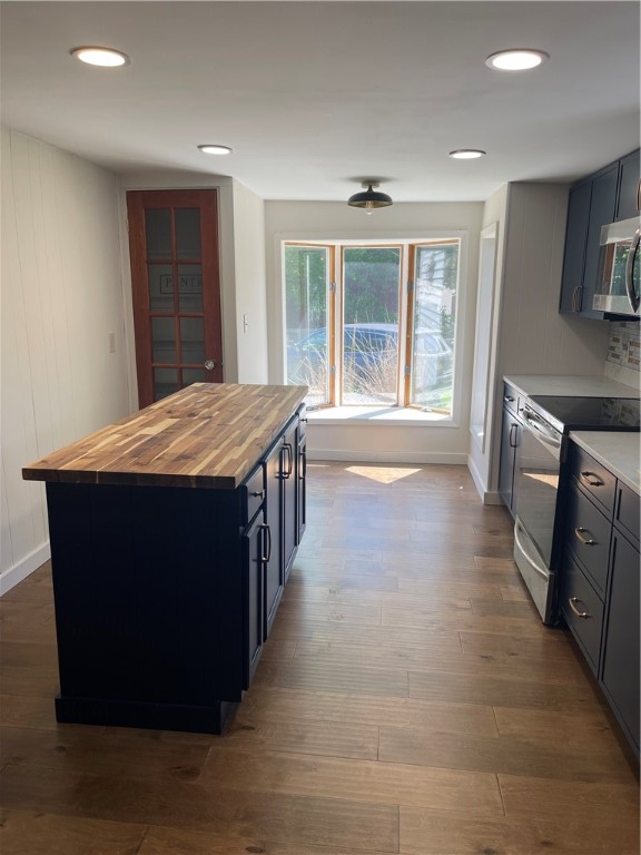 Linesville Boro, Pennsylvania 16424, United States, 4 Bedrooms Bedrooms, ,2 BathroomsBathrooms,Residential,Active,133230