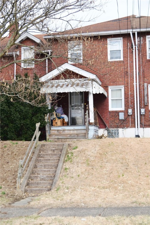 864 Vankirk St St, Clairton, Pennsylvania image 2