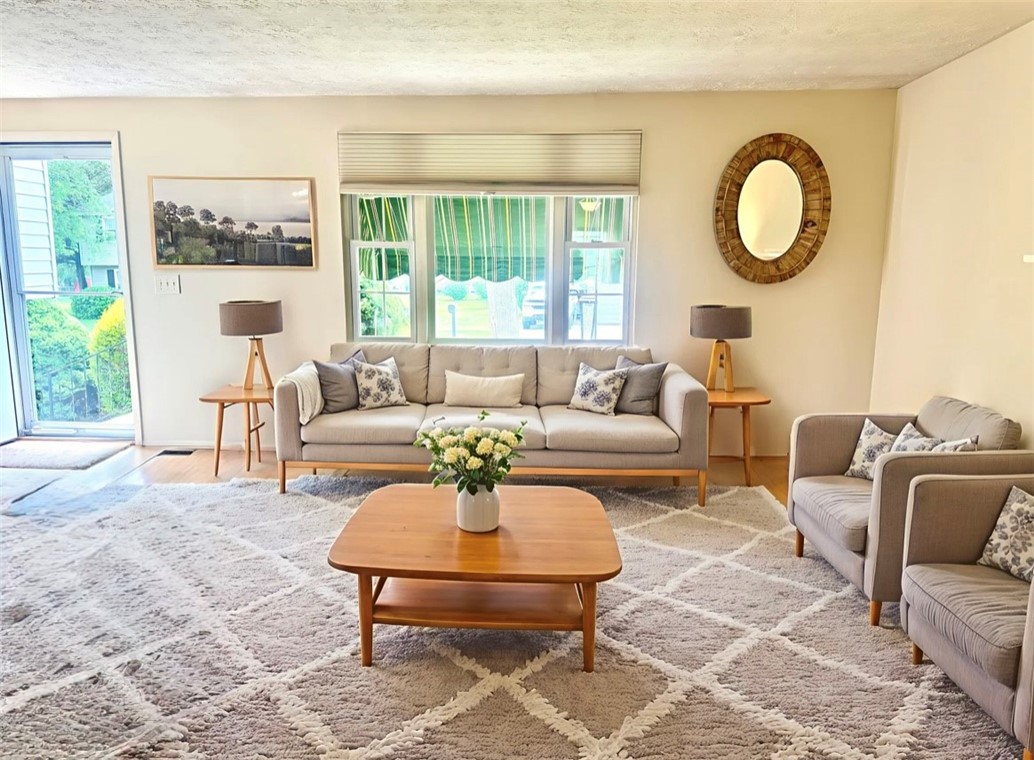 Center Twp, Pennsylvania 16001, United States, 3 Bedrooms Bedrooms, ,1 BathroomBathrooms,Residential,Active,173138