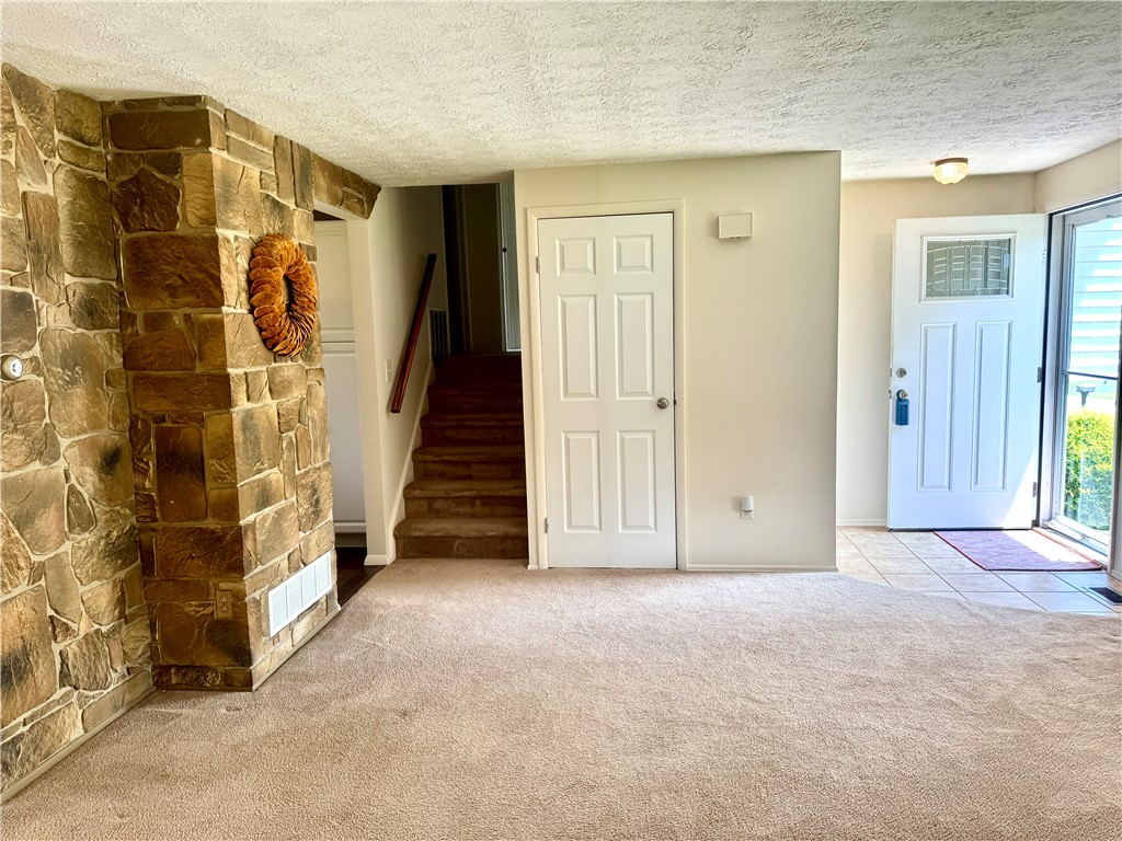 Center Twp, Pennsylvania 16001, United States, 3 Bedrooms Bedrooms, ,1 BathroomBathrooms,Residential,Active,173138