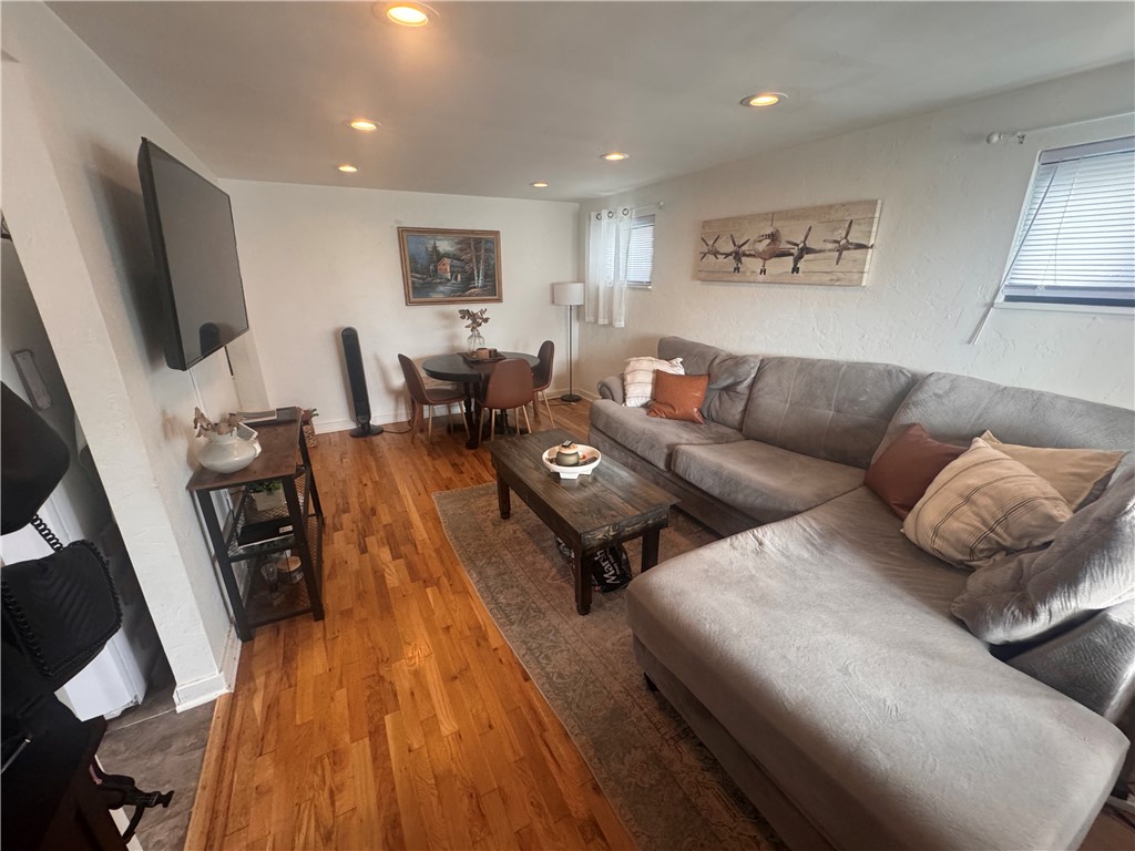 Beechview, Pennsylvania 15216, United States, 4 Bedrooms Bedrooms, ,2 BathroomsBathrooms,Residential,Active,161359