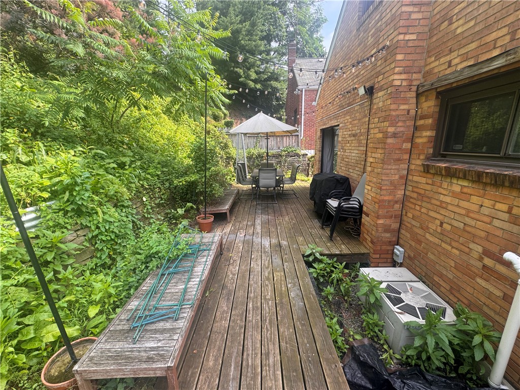 Beechview, Pennsylvania 15216, United States, 4 Bedrooms Bedrooms, ,2 BathroomsBathrooms,Residential,Active,161359