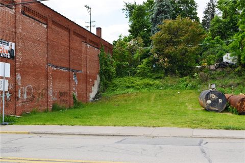 0 N State St Clairton PA 15025