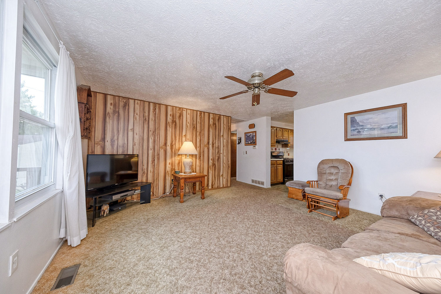 3000 Woodview Drive