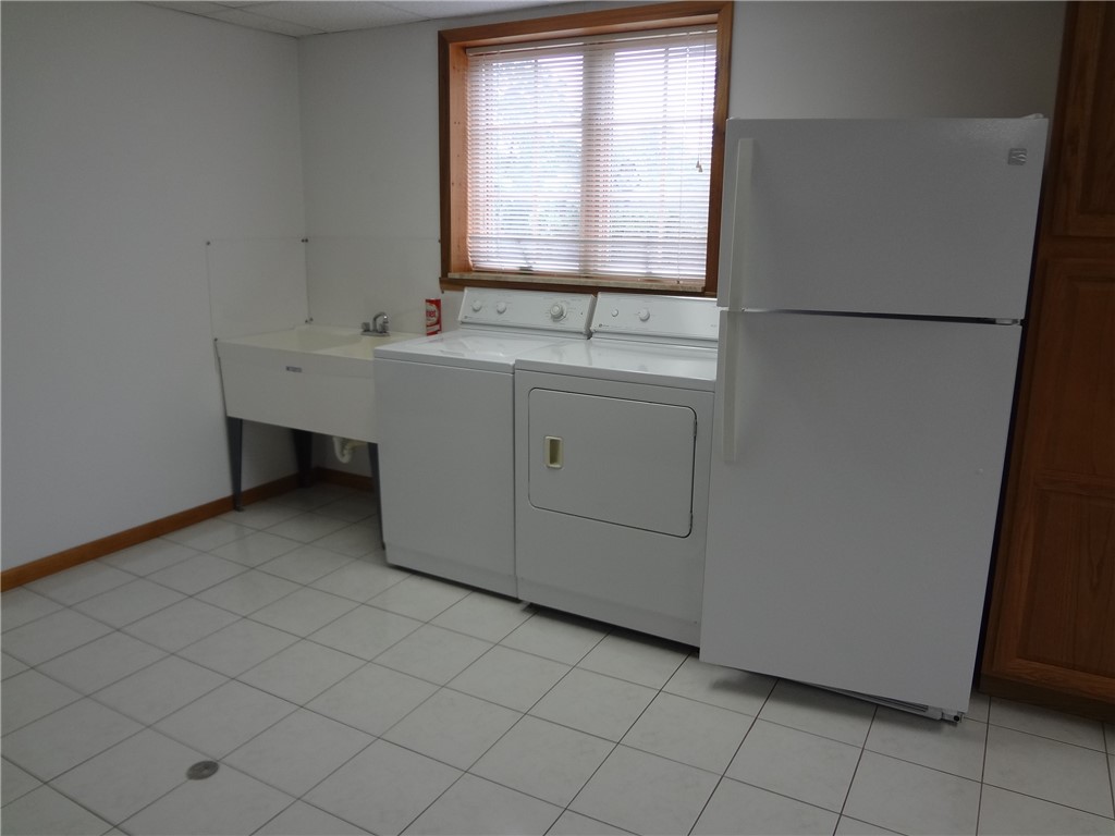 Derry Twp, Pennsylvania 15650, United States, 3 Bedrooms Bedrooms, ,3 BathroomsBathrooms,Residential,Active,136303