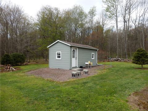 4015 Greenville Rd Greenville Twp PA 15552