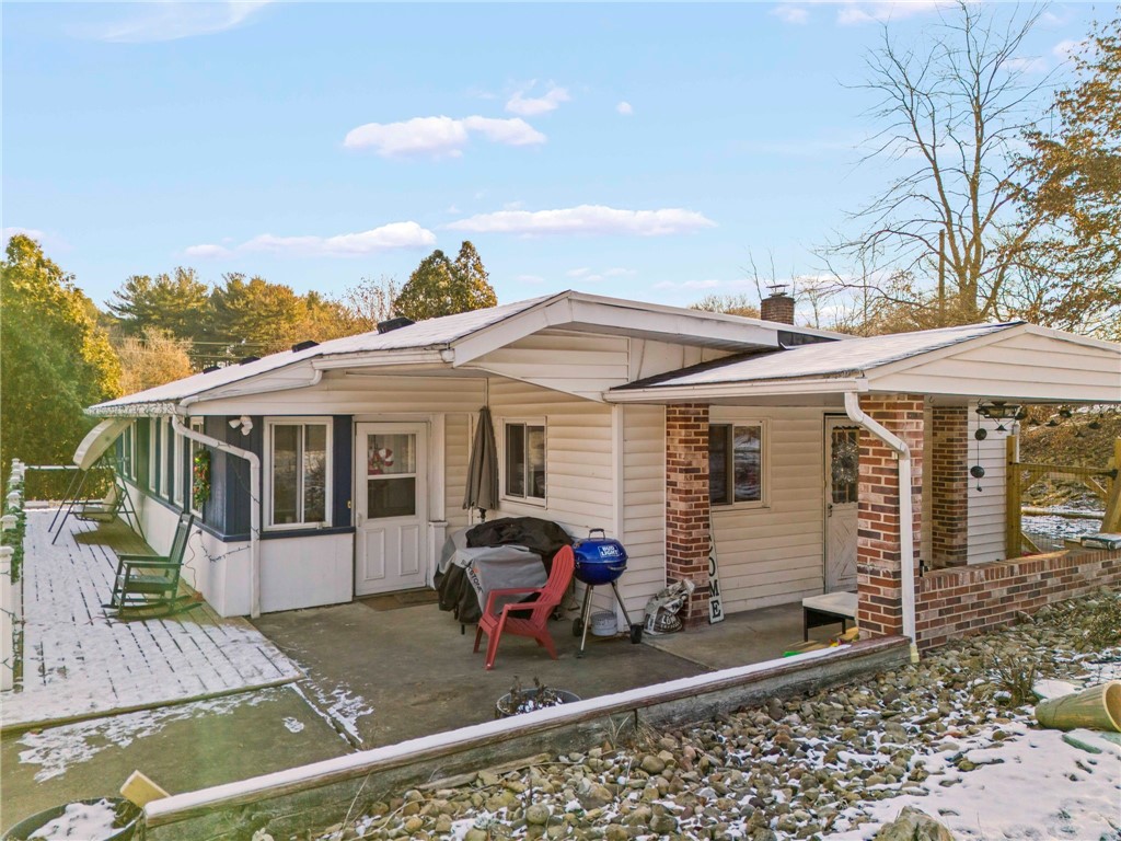 438 Lindsay Rd