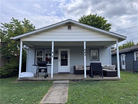 Homes For Sale - 843 Stambaugh Avenue Ave<br/> Sharon, PA 16146