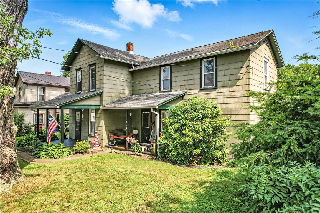 70 Stewart Ave